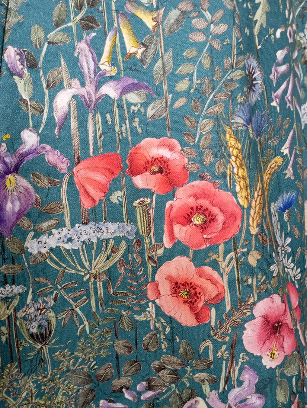 Robe d'été courte cintrée et évasée à bretelles en coton bleu imprimé fleurs  colorées Anne-Sophie Toniazzi - Une créatrice de mode sur mesure - achat  vente bijoux, accessoires