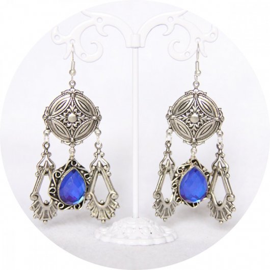 Boucles d'oreilles pendantes baroques argent et bleu saphir