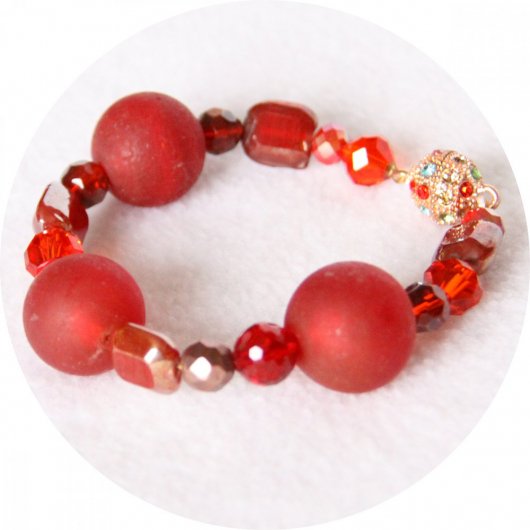 Bracelet à grosses perles de verre silver foil rouge