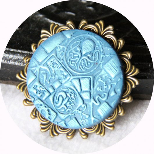 Broche médaillon rond Steampunk thème Cthulhu bleu et bronze