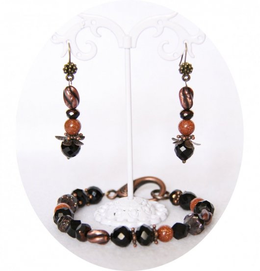 Ensemble bracelet et boucles d'oreilles en perles noires et cuivre